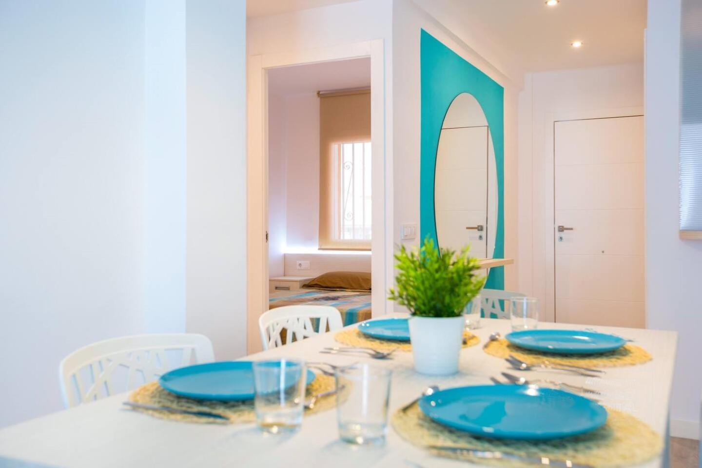Uhc Carlos V Apartments Salou Ngoại thất bức ảnh