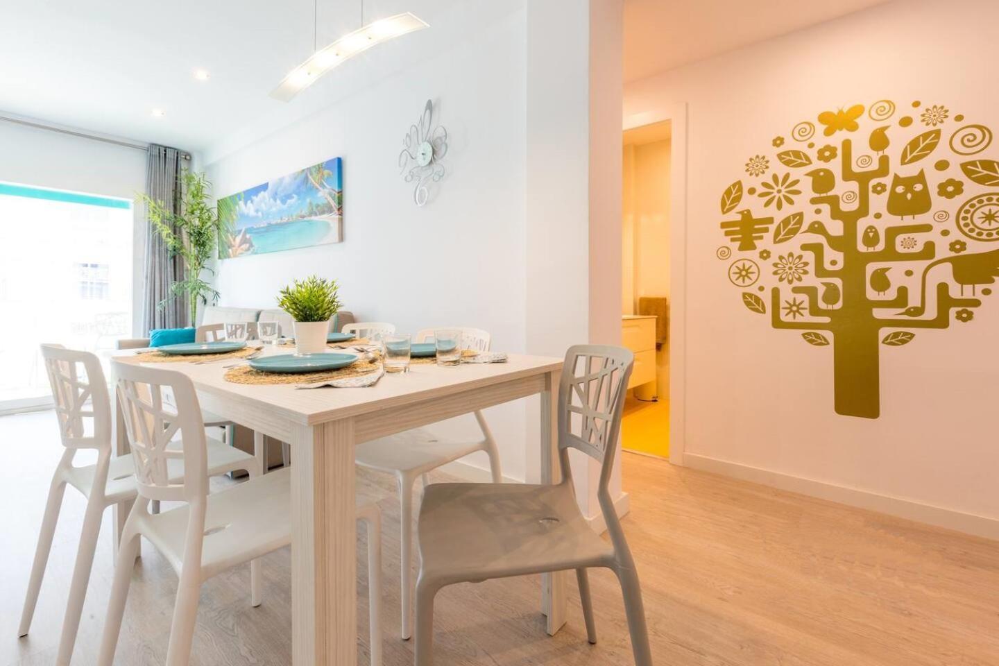 Uhc Carlos V Apartments Salou Ngoại thất bức ảnh