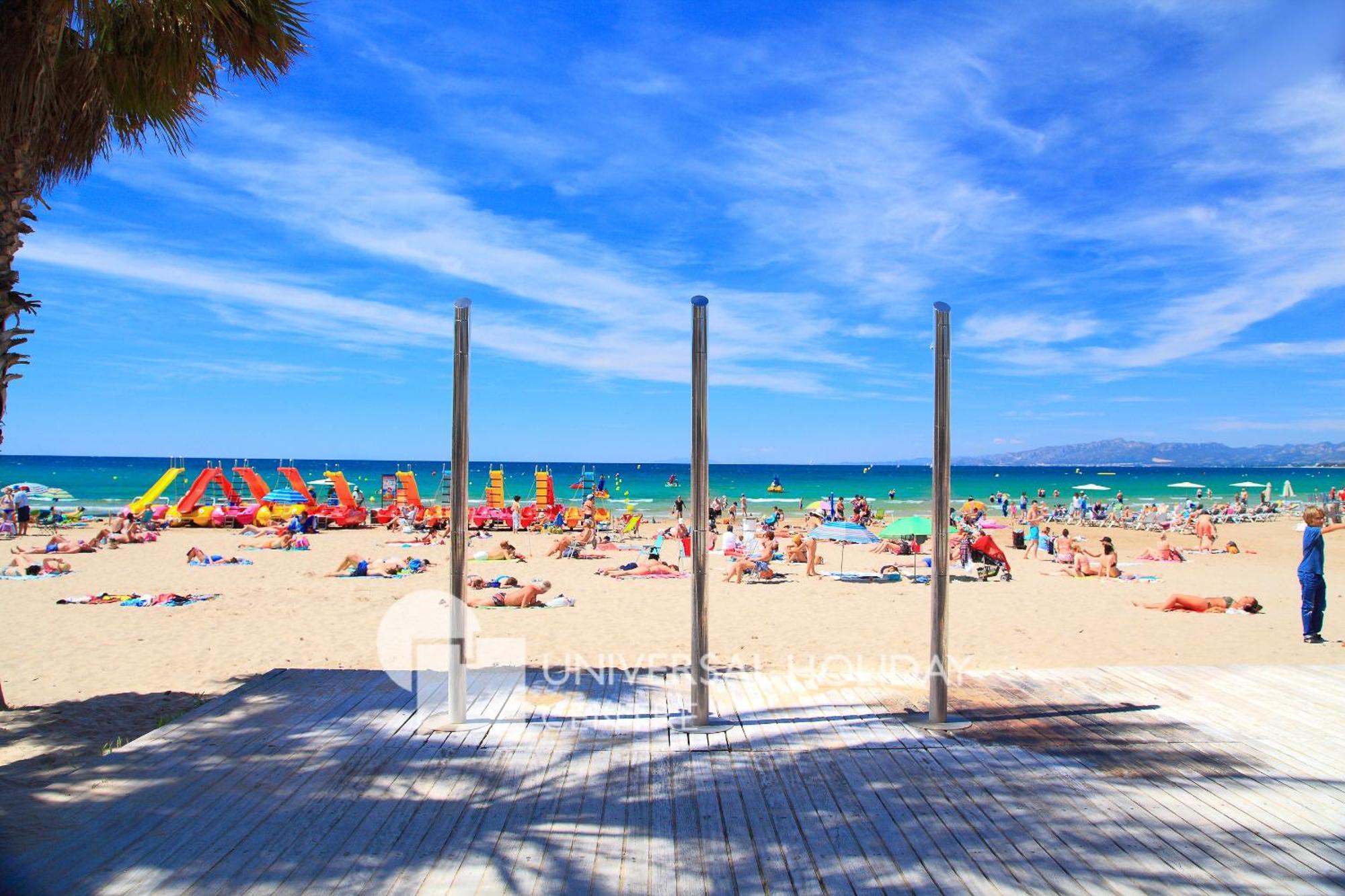 Uhc Carlos V Apartments Salou Ngoại thất bức ảnh
